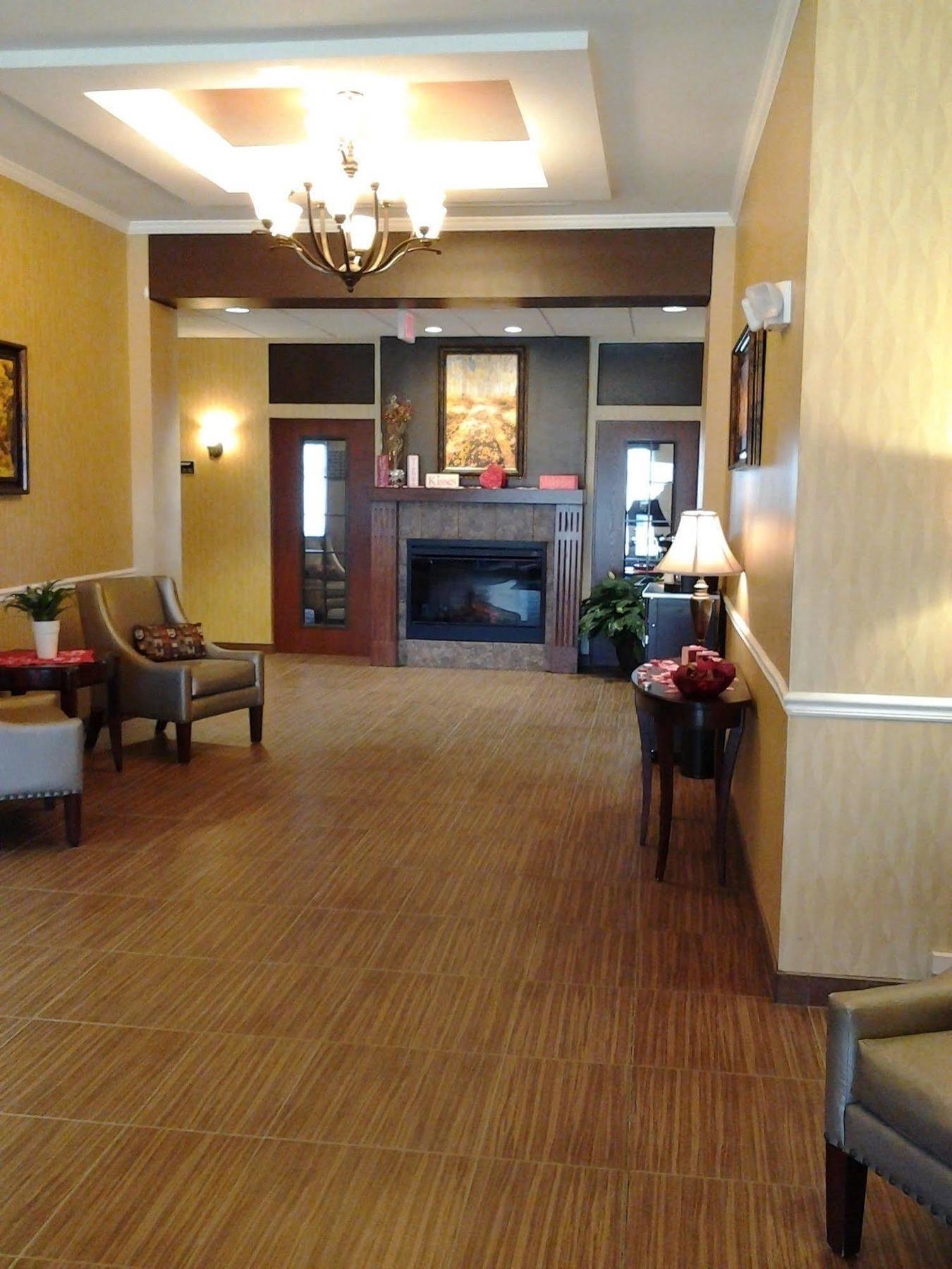 Astoria Hotel & Suites - Glendive Extérieur photo